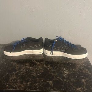 Nike Air Force 1 size 6.5 kids or ladies size 8 new